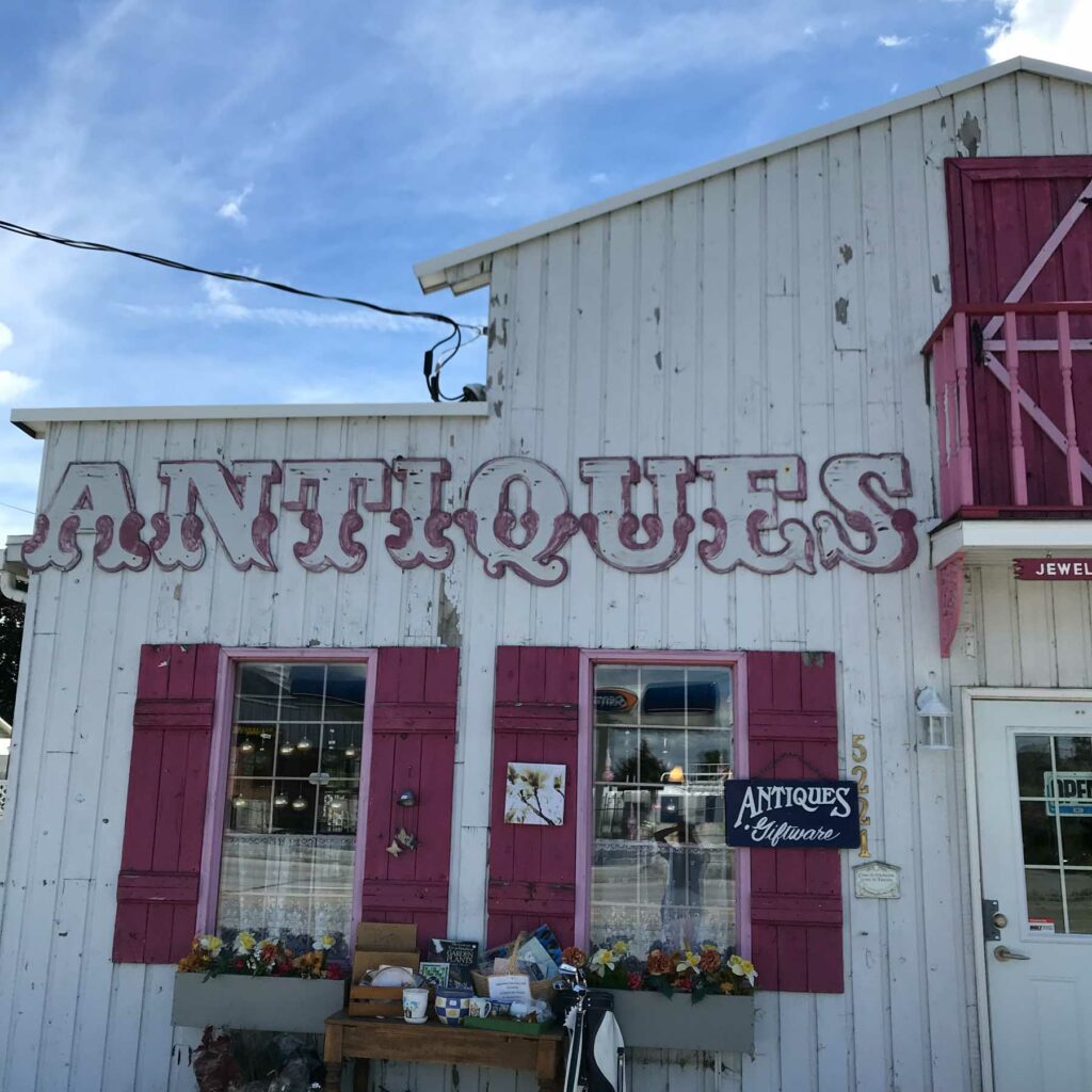 vintage shop in Okanagan Falls
